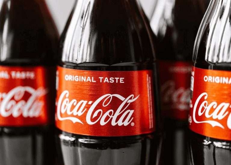 Scopri di più sull'articolo Oggi la Coca-Cola compie 138 anni