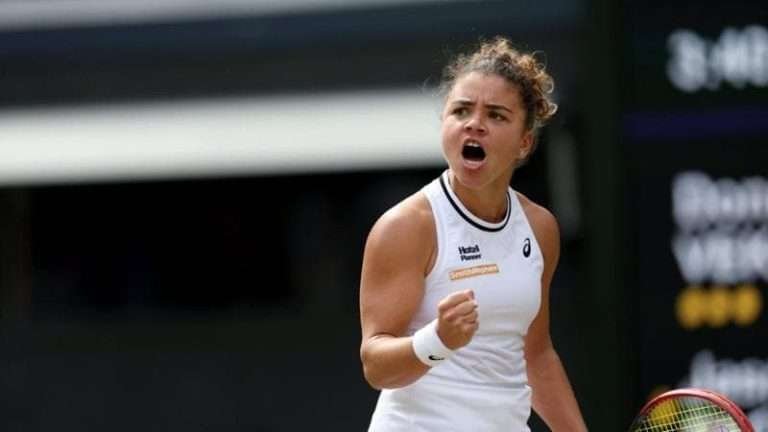 Scopri di più sull'articolo Wimbledon al femminile: Krejcikova vince su Paolini