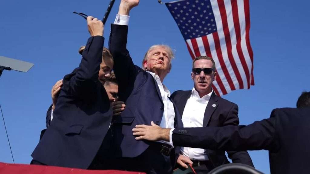 Donald Trump è stato sparato!