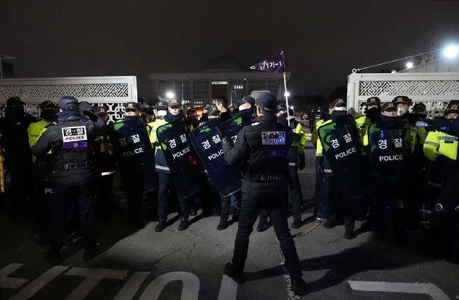 Il quasi golpe in Corea del Sud