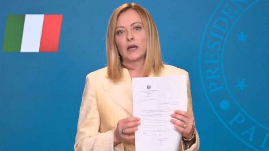 Meloni indagata per peculato e favoreggiamento