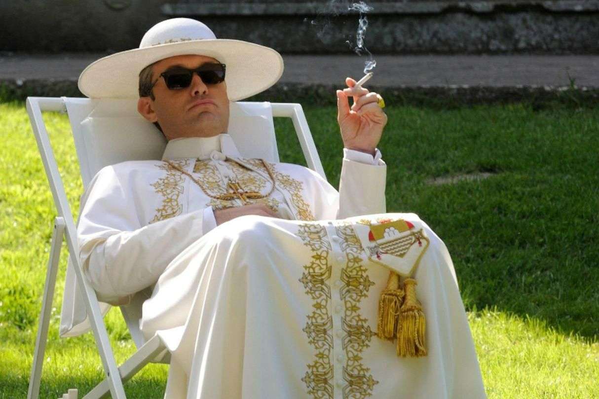 Scopri di più sull'articolo Tre film e serie per capire come viene eletto il Papa