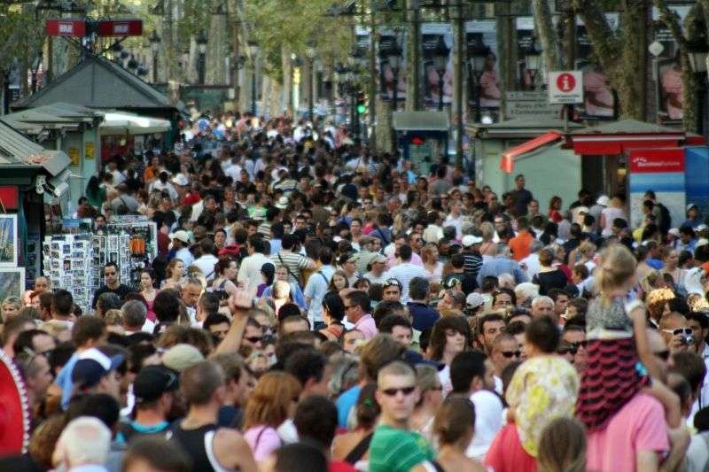 Cos’è e come si contrasta l’overtourism