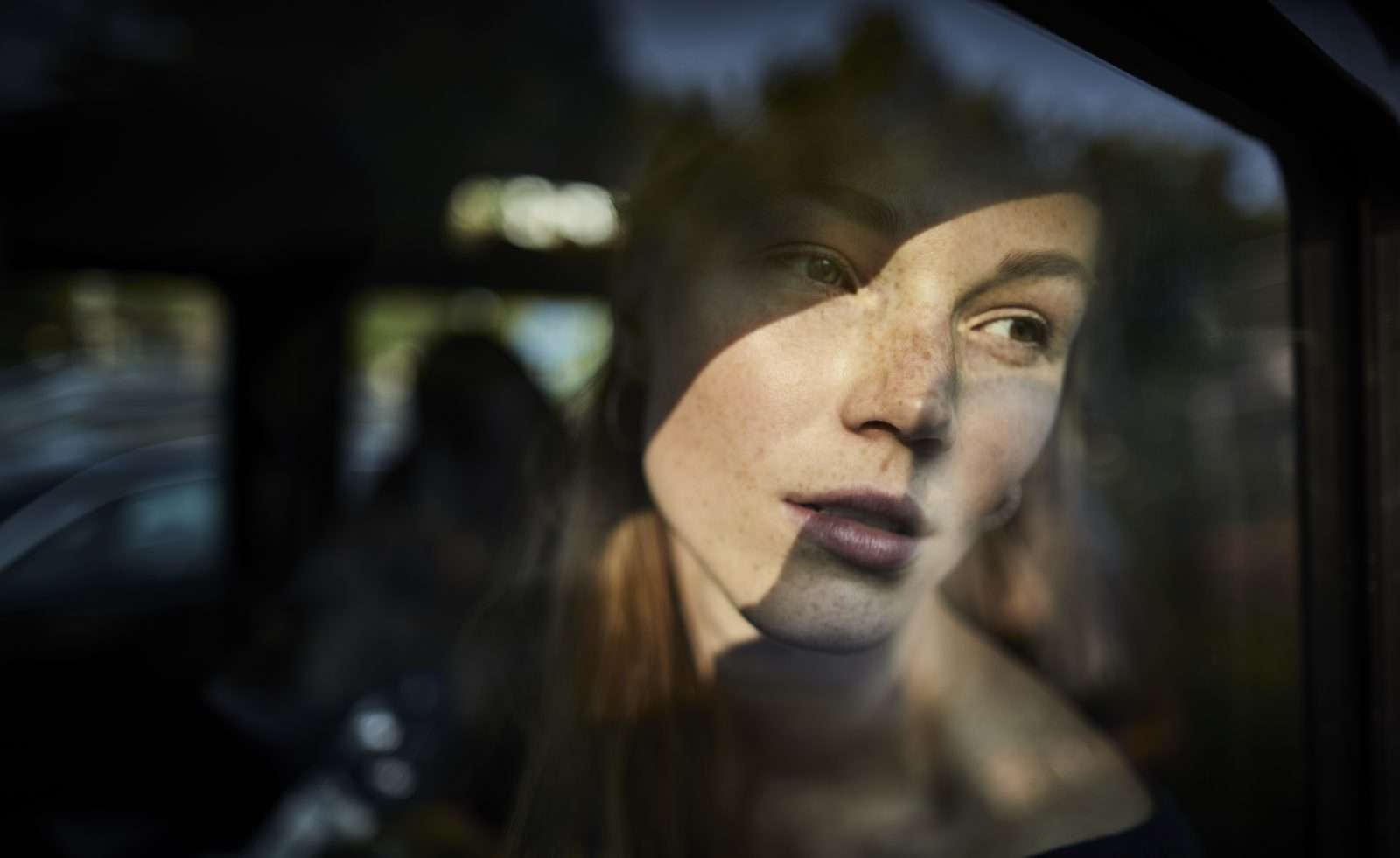 Scopri di più sull'articolo Ghosting ovunque: relazioni, lavoro, amicizie. Siamo diventati tutti degli “sparitori” seriali?