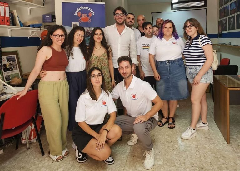 Scopri di più sull'articolo YPO x Fondalicampania: giornalismo, satira e meme con un pizzico di salsedine