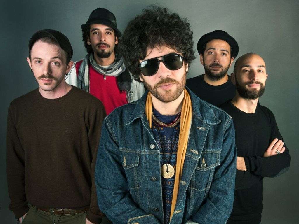 la maschera band roberto colella musica napoletana canzone napoli intervista