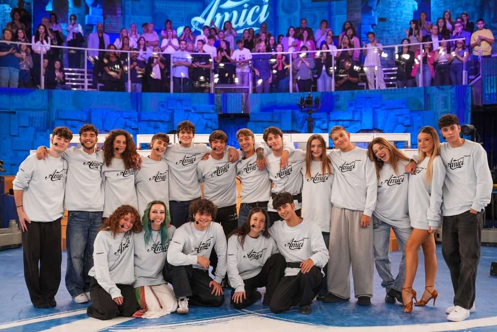 Amici 25 prima puntata maria de filippi canale 5 contest