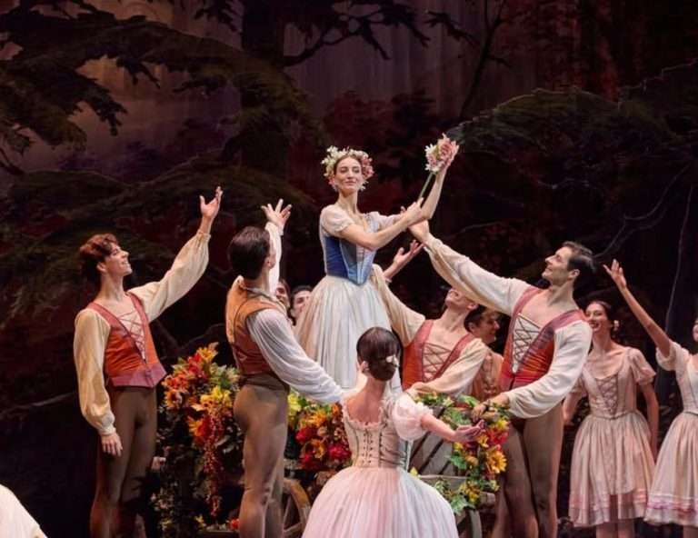Scopri di più sull'articolo Giselle incanta il Teatro San Carlo: un classico che non smette di emozionarci