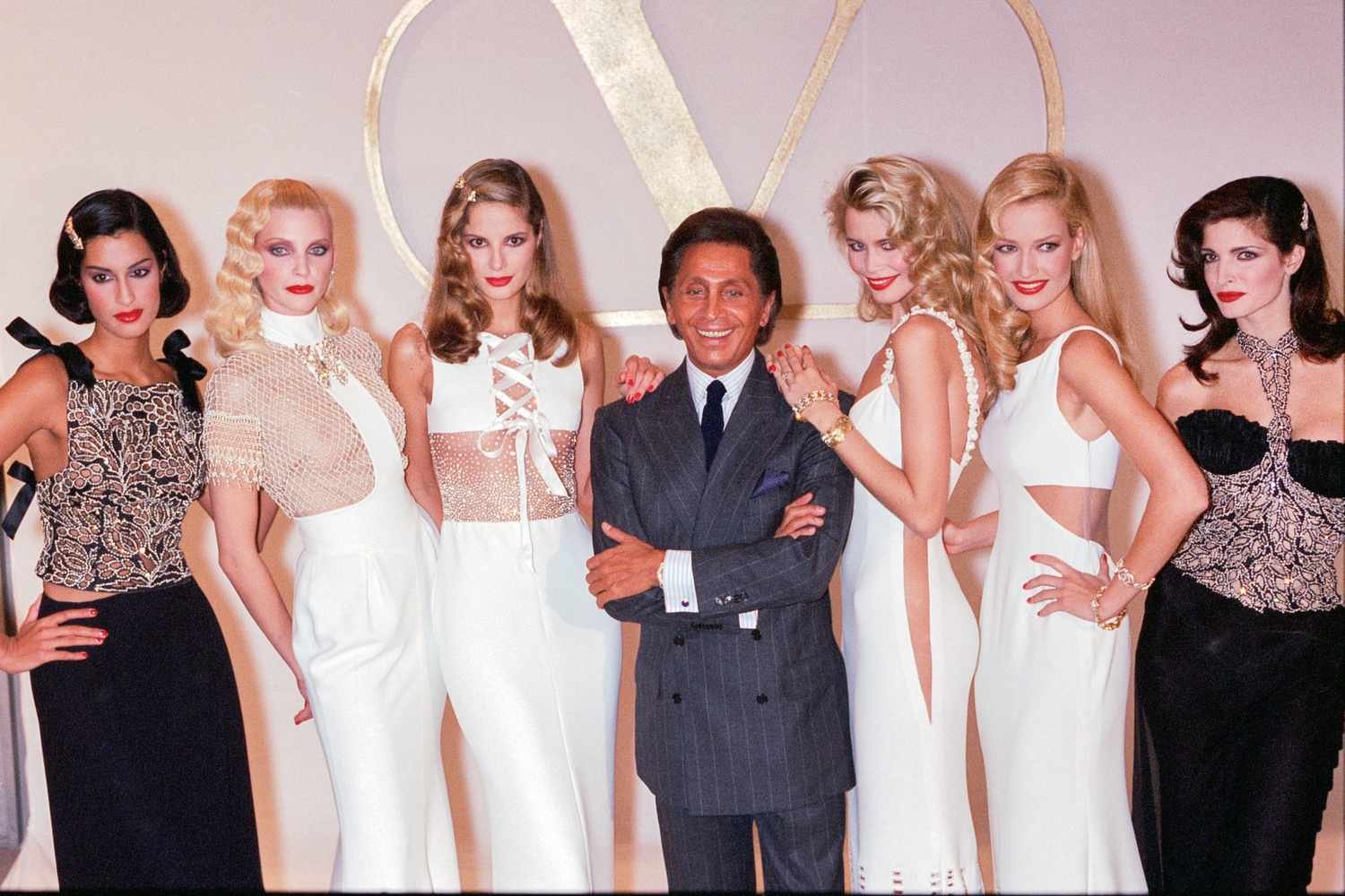 Scopri di più sull'articolo La moda piange Valentino Garavani