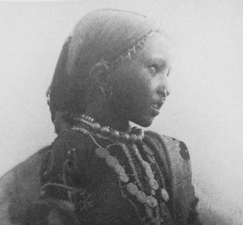 Fatima Destà Montanelli sposa bambina Africa