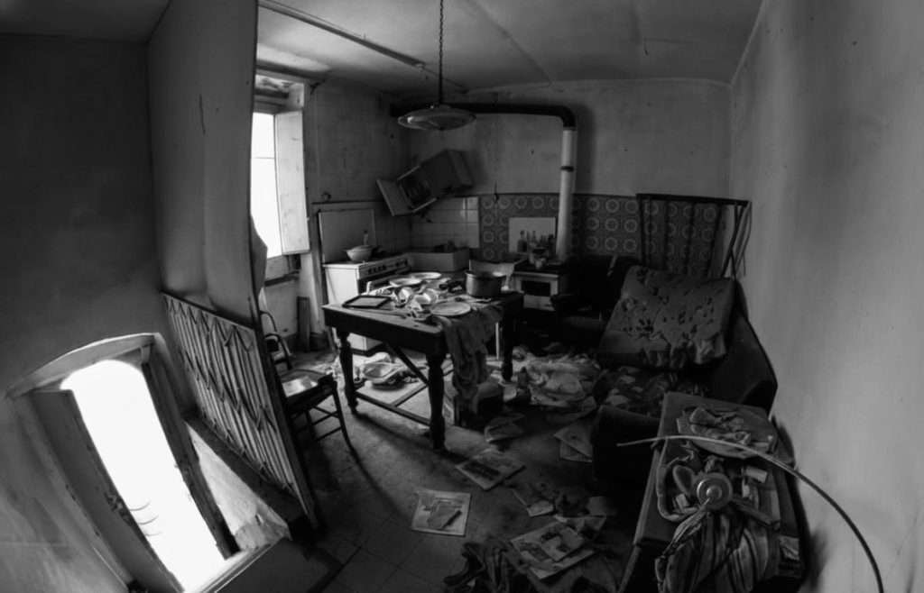apice vecchia storia terremoto benevento ghost town