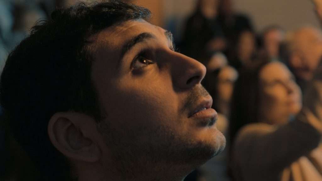 “Tienimi presente”, il film rivelazione di Alberto Palmiero