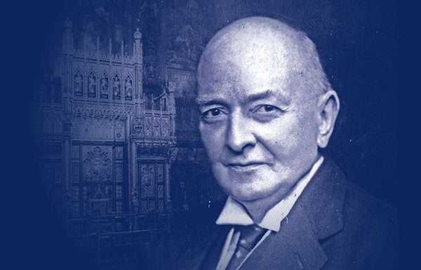 Donoghue v Stevenson: Lord Richard Atkin