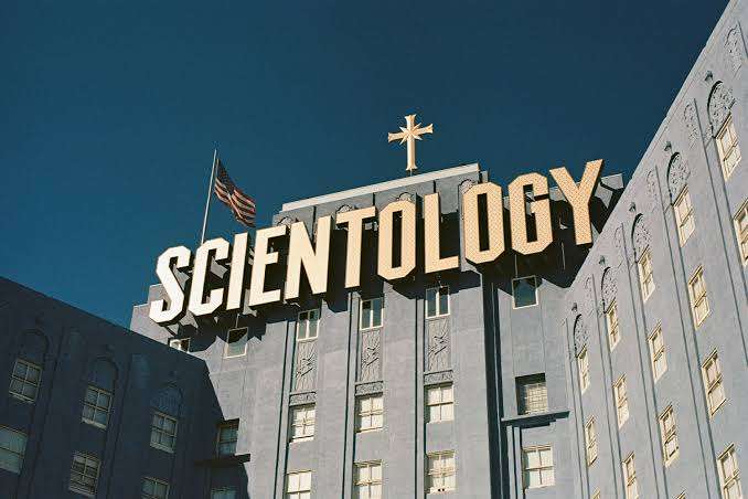 Scopri di più sull'articolo Scientology: religione, setta o business?